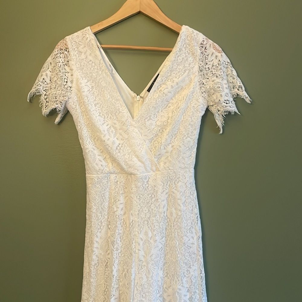 Lulus White Lace Short Sleeve Jumpsuit Bridal Wedding Rehearsal Sz S - Picture 4 of 11